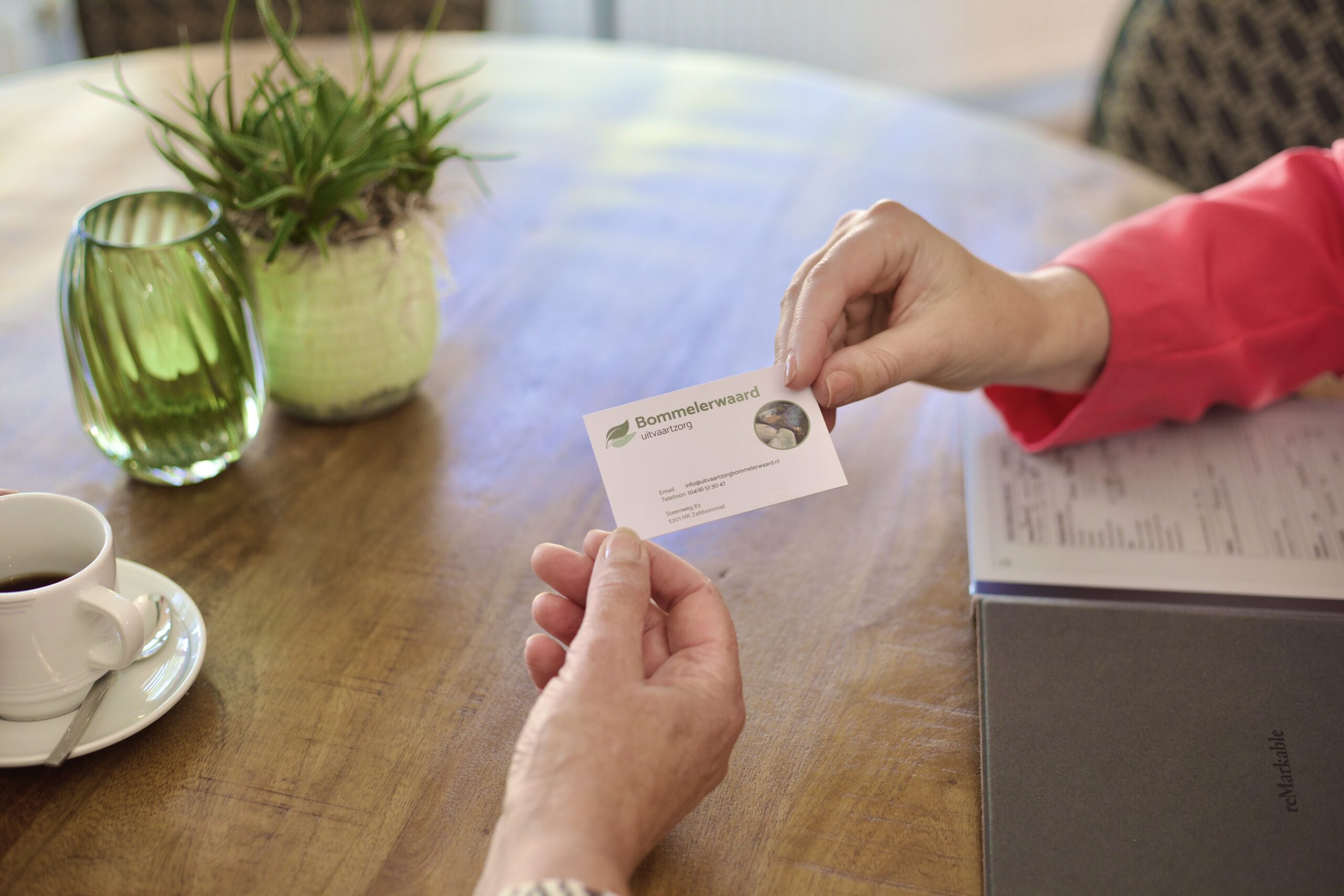 Beeld bij Kosten uitvaart – Uitvaartzorg Bommelerwaard